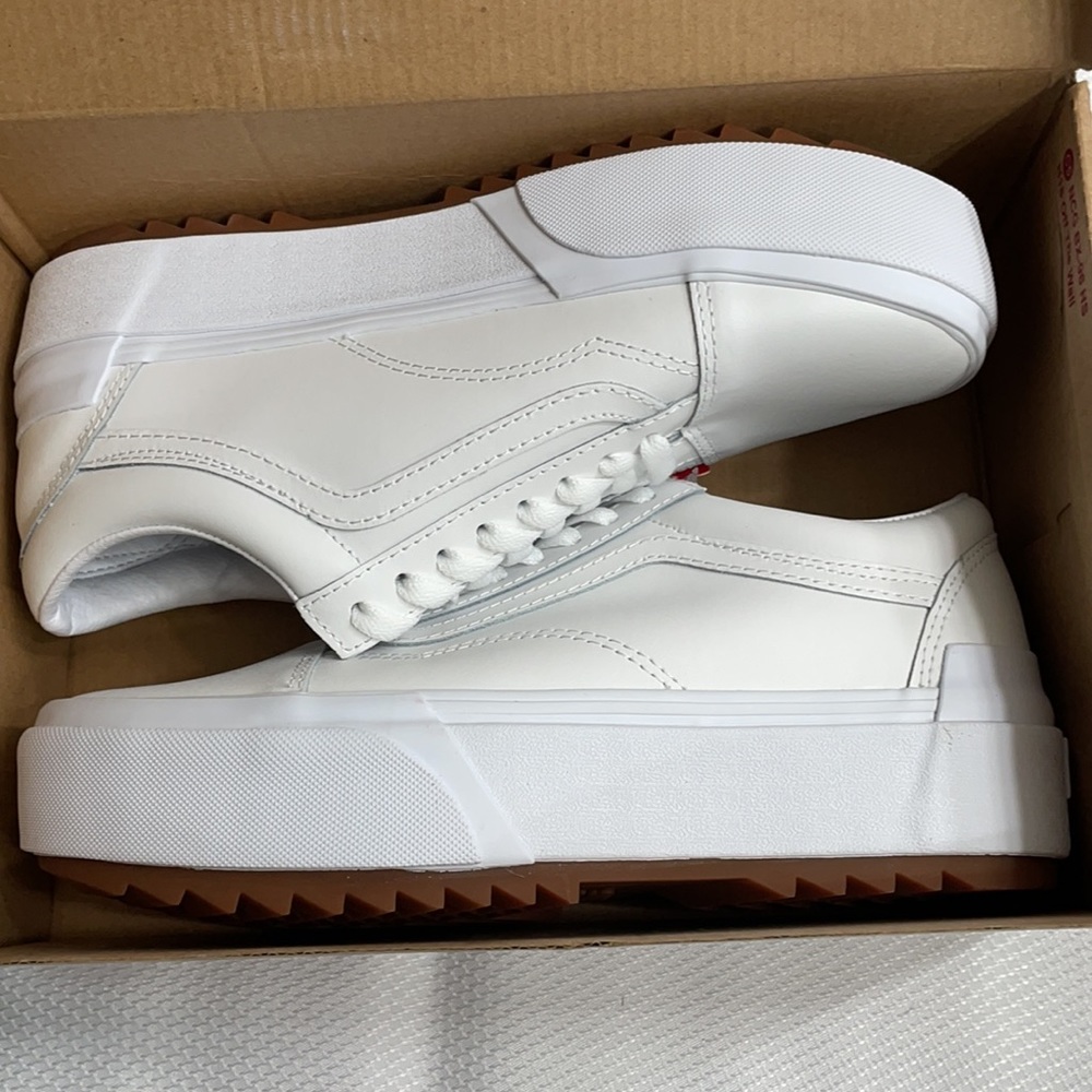 Vans White Platform Old Skool Women's Sneakers - Picture 11 of 11